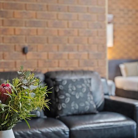 Healesville Motor Inn Екстериор снимка