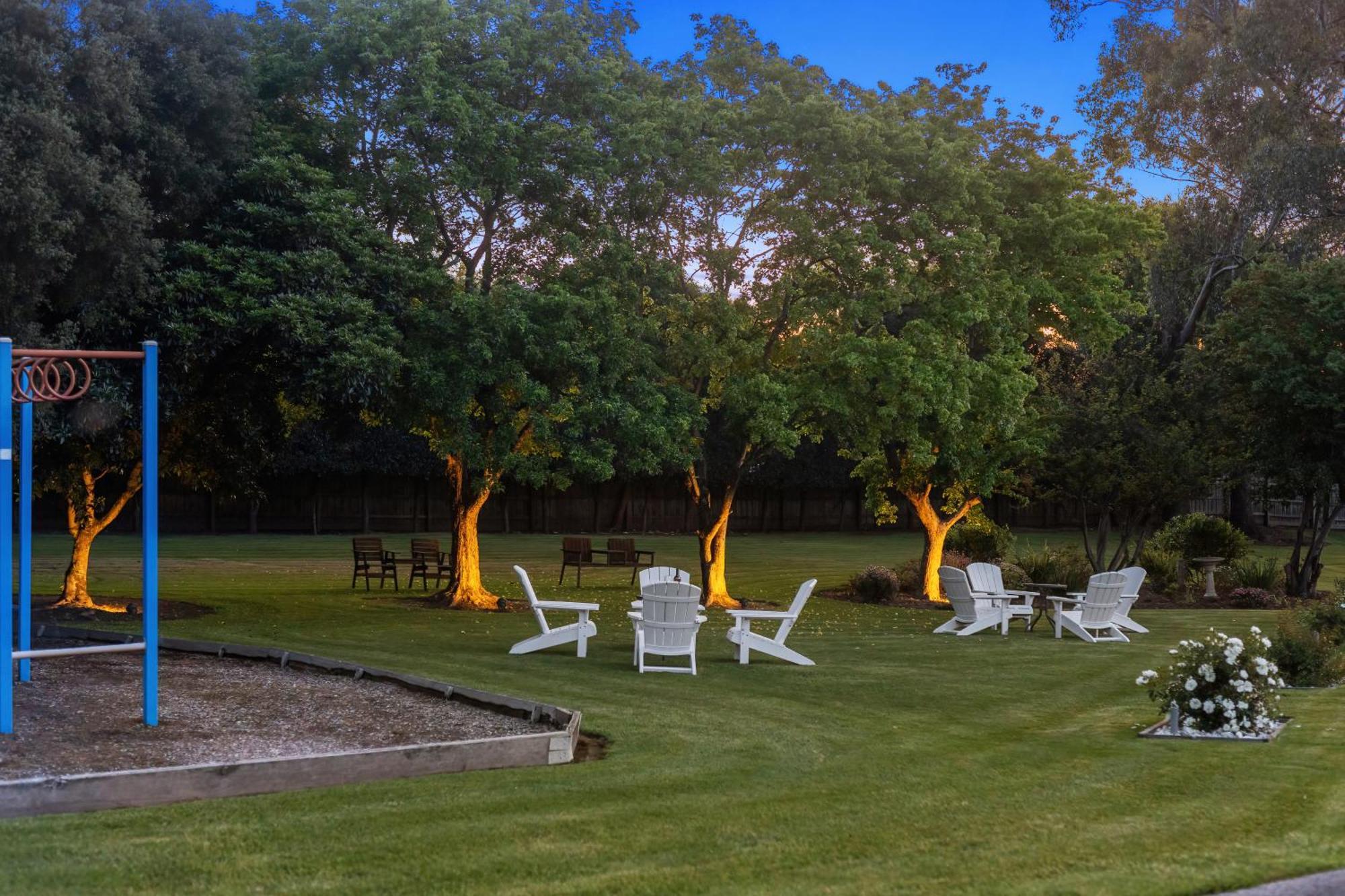 Healesville Motor Inn Екстериор снимка