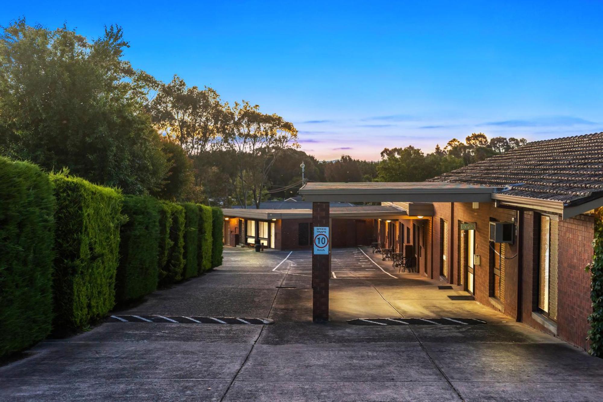 Healesville Motor Inn Екстериор снимка