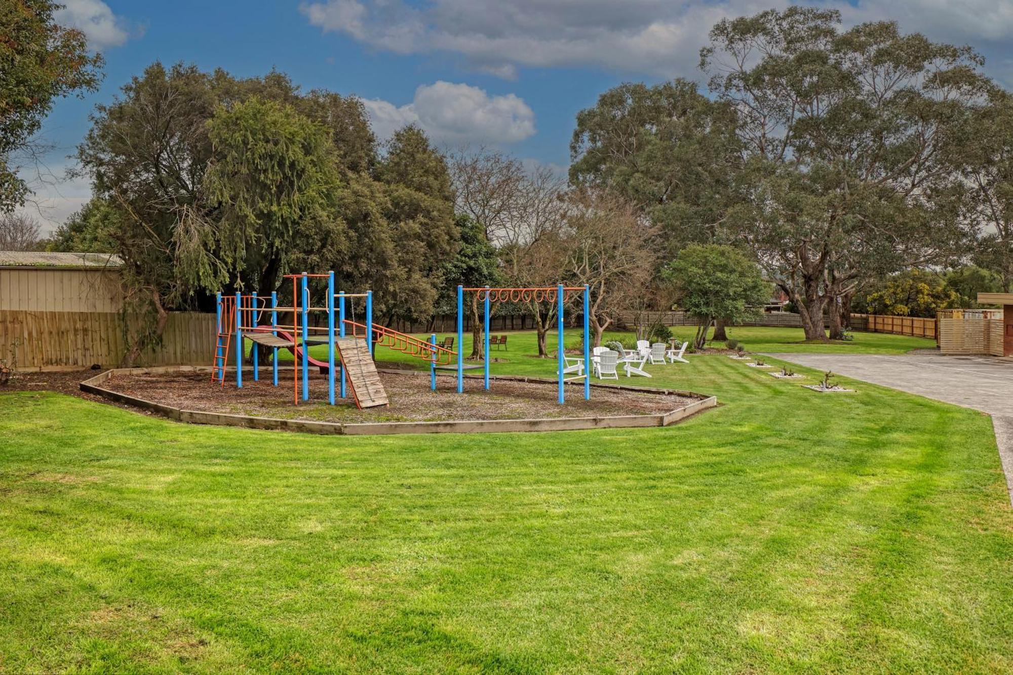 Healesville Motor Inn Екстериор снимка