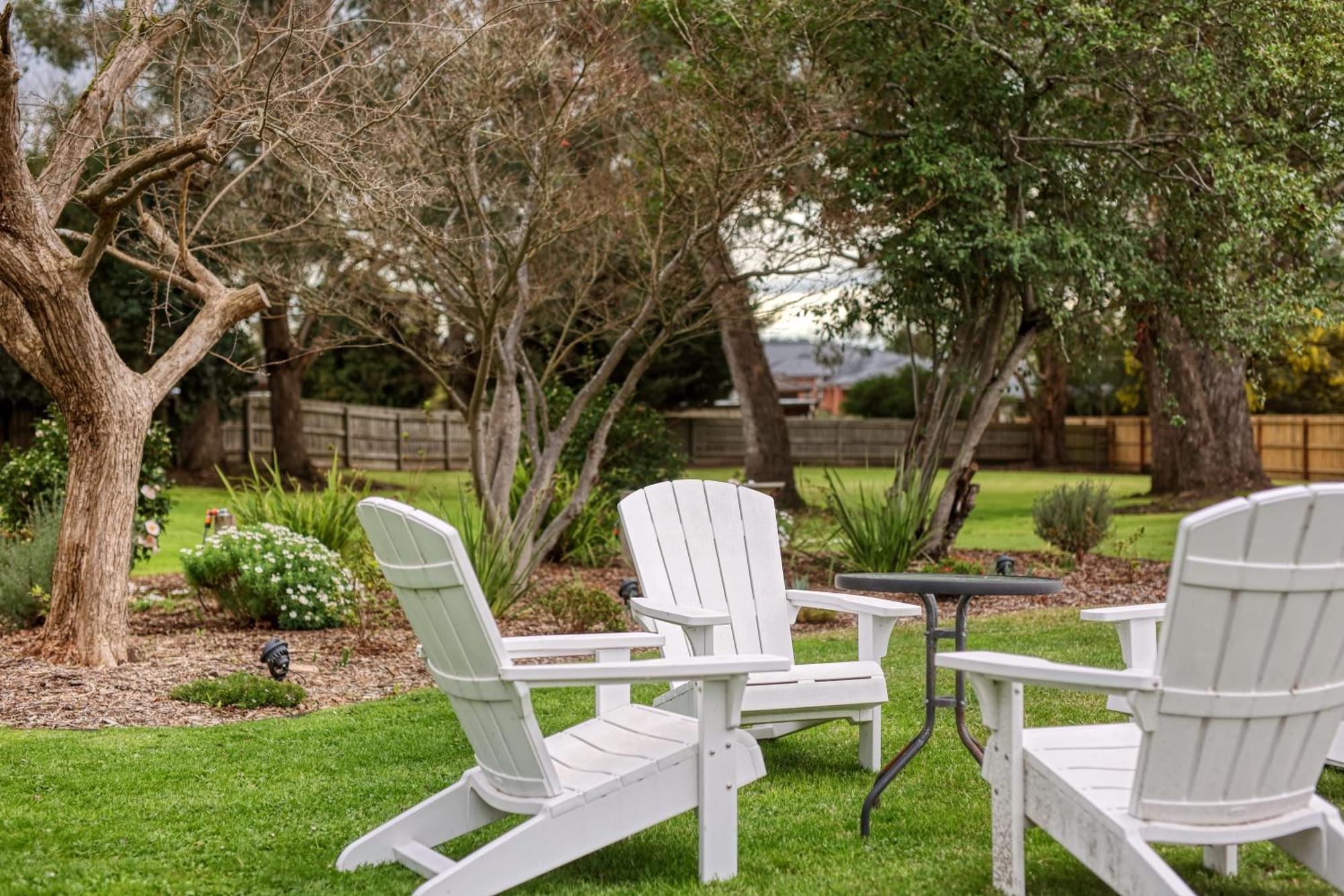 Healesville Motor Inn Екстериор снимка